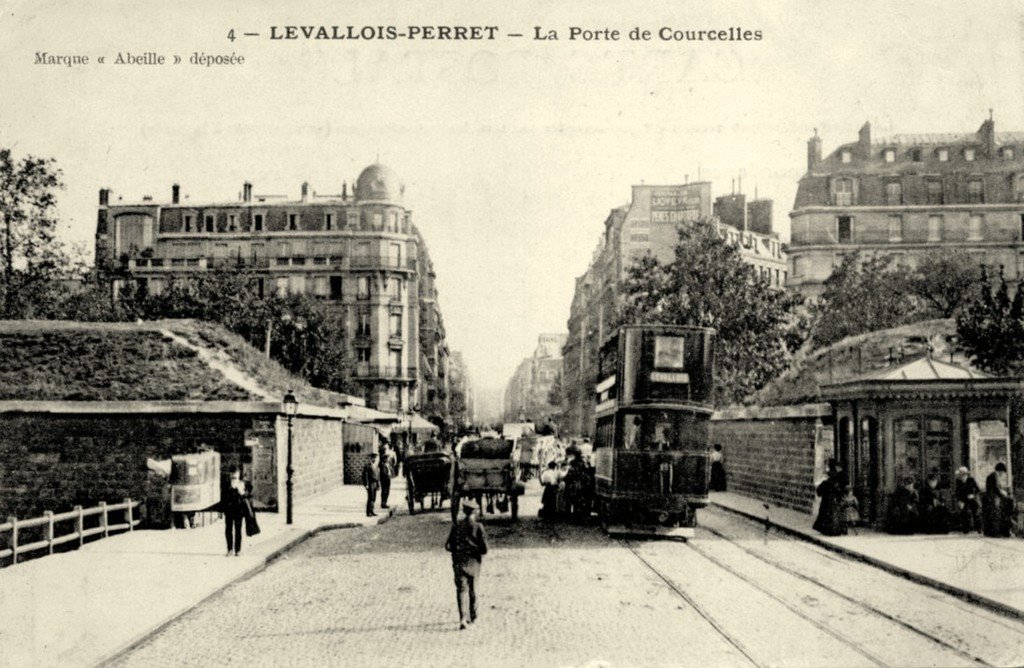 Levallois-Perret (92) 8-09-2020.jpg