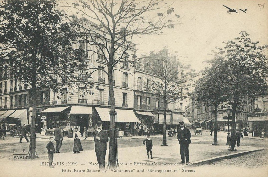 Z - 1517 - PARIS Place Felix Faure.jpg