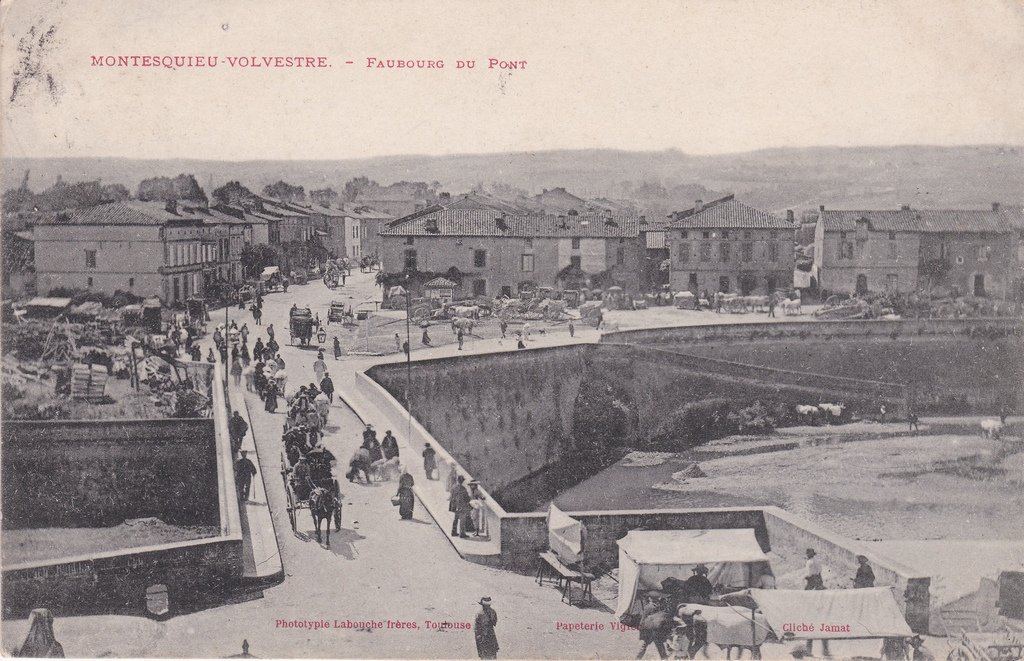 Montesquieu-Volvestre - Faubourg du Pont.jpg