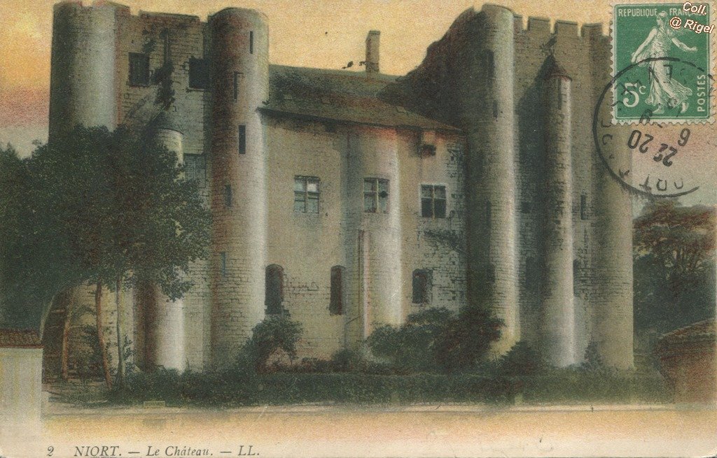 79-Niort-Le Chateau 2 LL.jpg