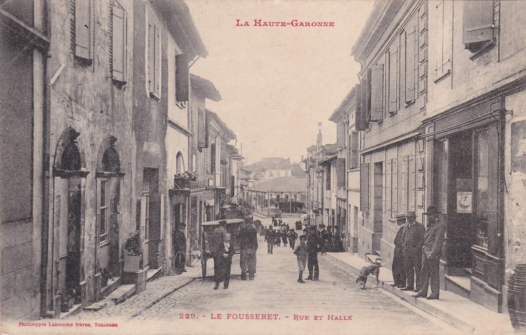 Le Fousseret - Rue et Halle.jpg