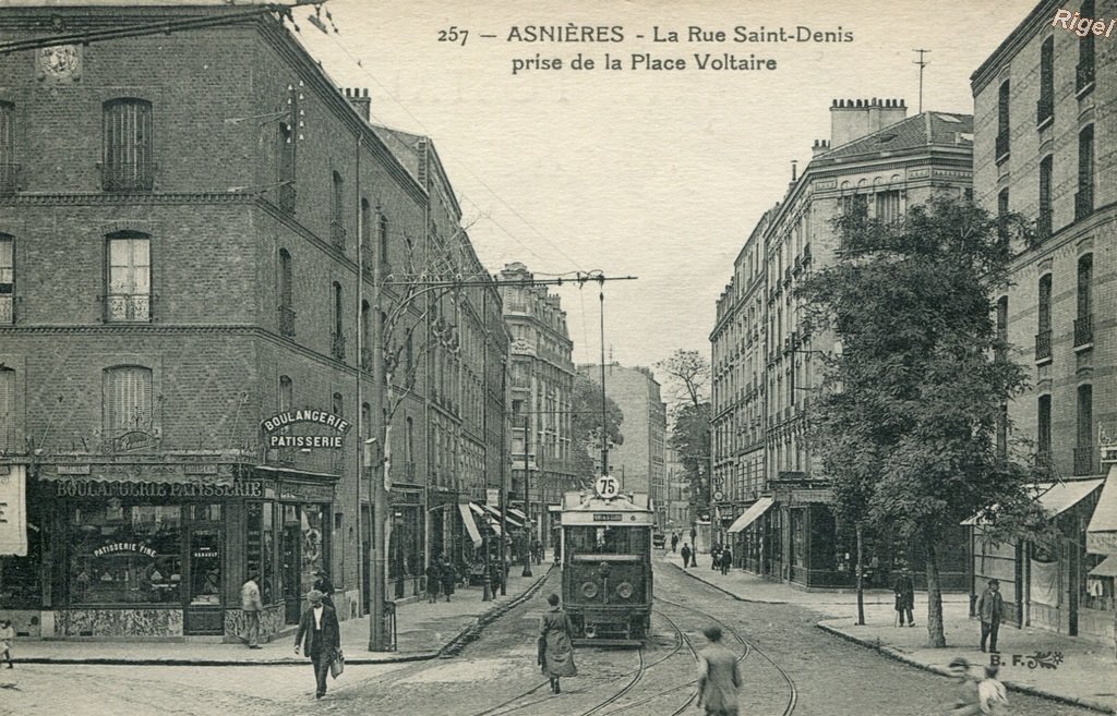 92 - Asnieres - La Rue Saint-Denis prise de la Place Voltaire - 257 B-F.jpg