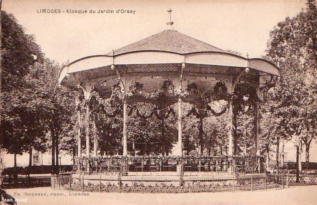 Limoges - Kiosque du Jardin d'Orsay.jpg