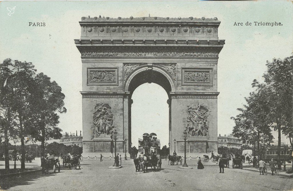 PARIS   Arc de Triomphe (vue 2).jpg