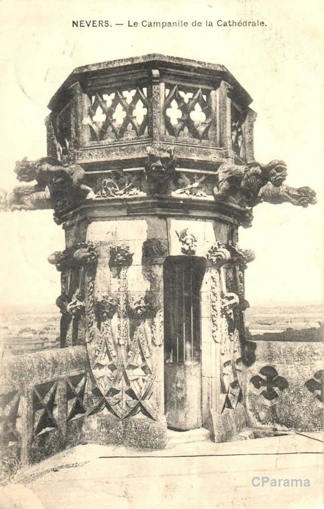 Nevers campanile.jpg