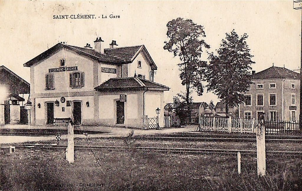 16 Saint-Clément (M. et M.).jpg