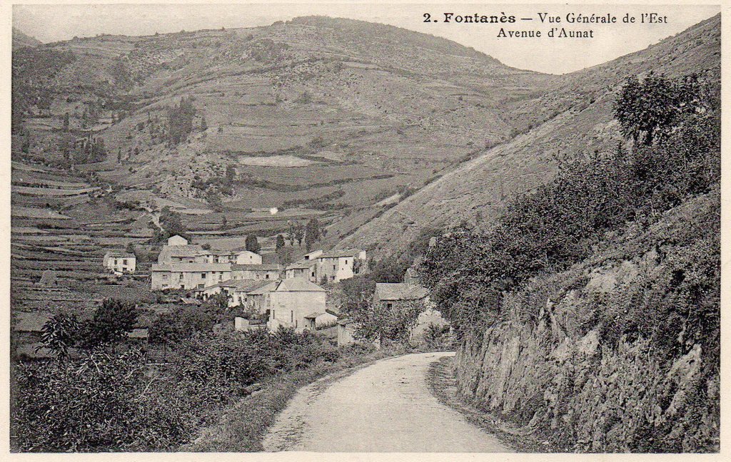 Fontanès-de-Sault - Vue générale de l'Est - Avenue d'Aunat.jpg