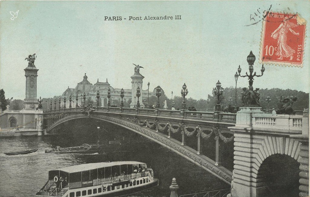 B6B - PARIS  -  Pont Alexandre III.jpg