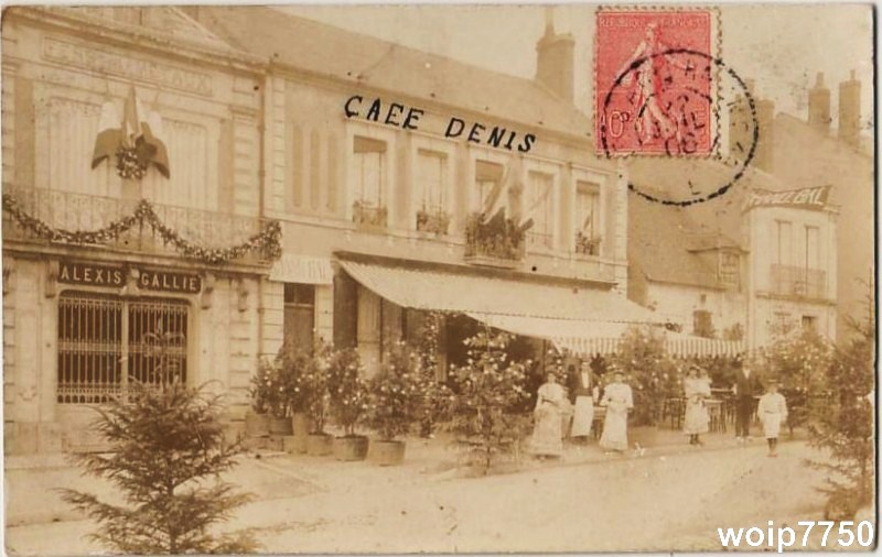 Café Denis amélioré.jpg