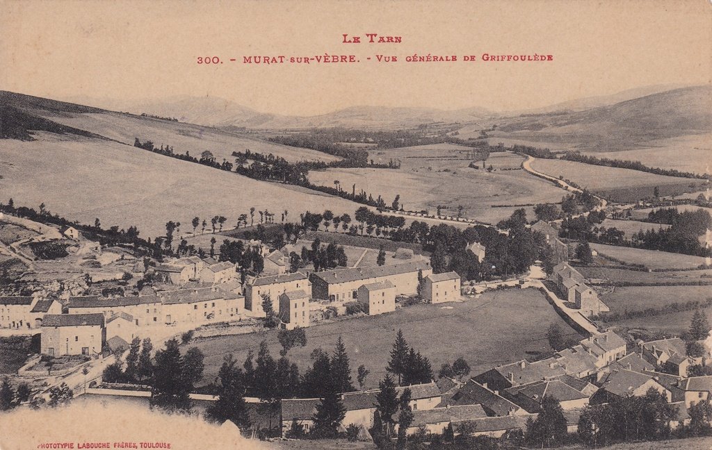 Murat-sur-Vèbre - Vue générale de Griffoulède.jpg