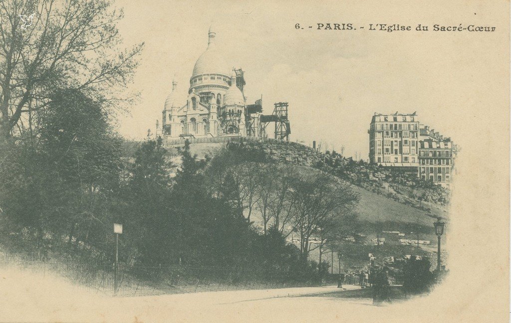 ZZ6. - PARIS. - L'Eglise du Sacré-Coeur.jpg