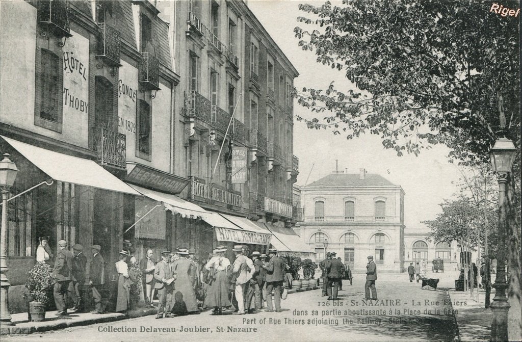 44-Saint-Nazaire - Rue Thiers.jpg