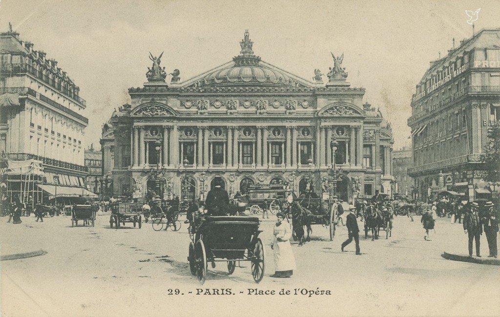 ZZ29. - PARIS. - Place de l'Opéra (vue 1).jpg