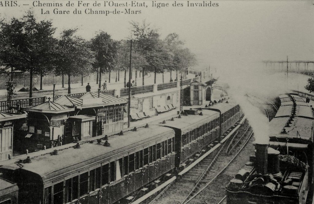 Paris Gare du Champ de Mars (6) 26-09-2014.jpg