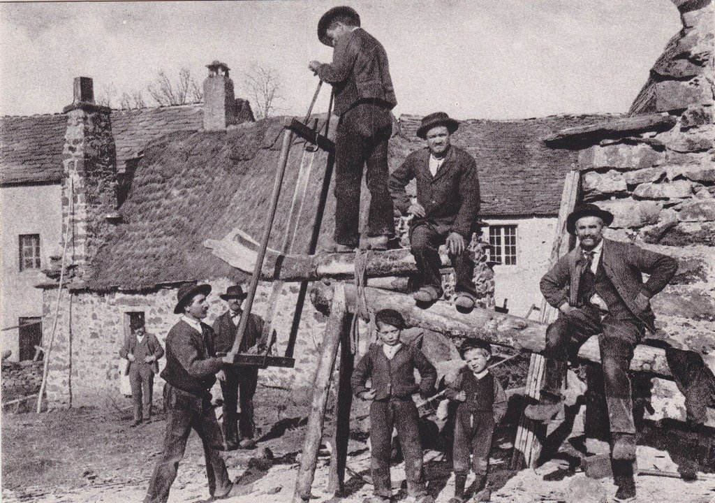 Il était une fois l'Auvergne - Scieurs de long - 1905.jpg