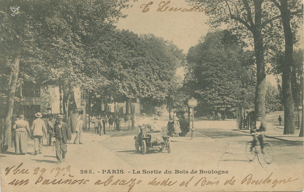 ZZ265. - PARIS. - La Sortie du Bois de Boulogne.jpg