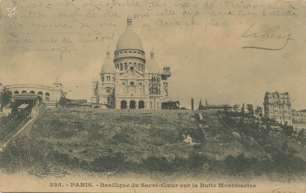 ZZ325. - PARIS. - Basilique du Sacré-Coeur sur la Butte Montmartre.jpg