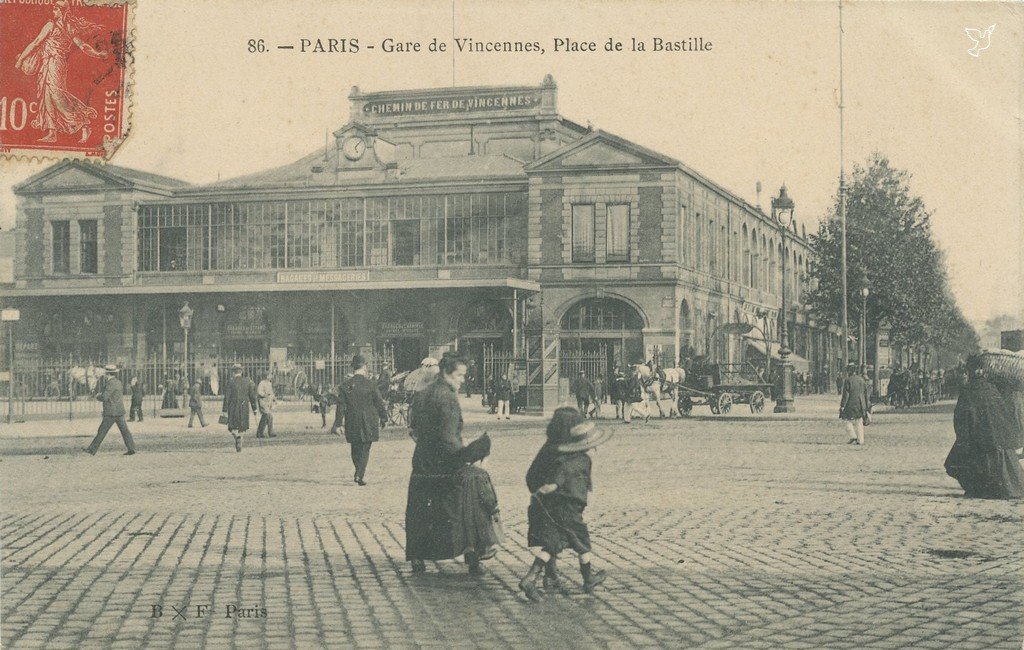 Z - BASTILLE - BXF 86 - PARIS - Gare de Vincennes, Place de la Bastille.jpg