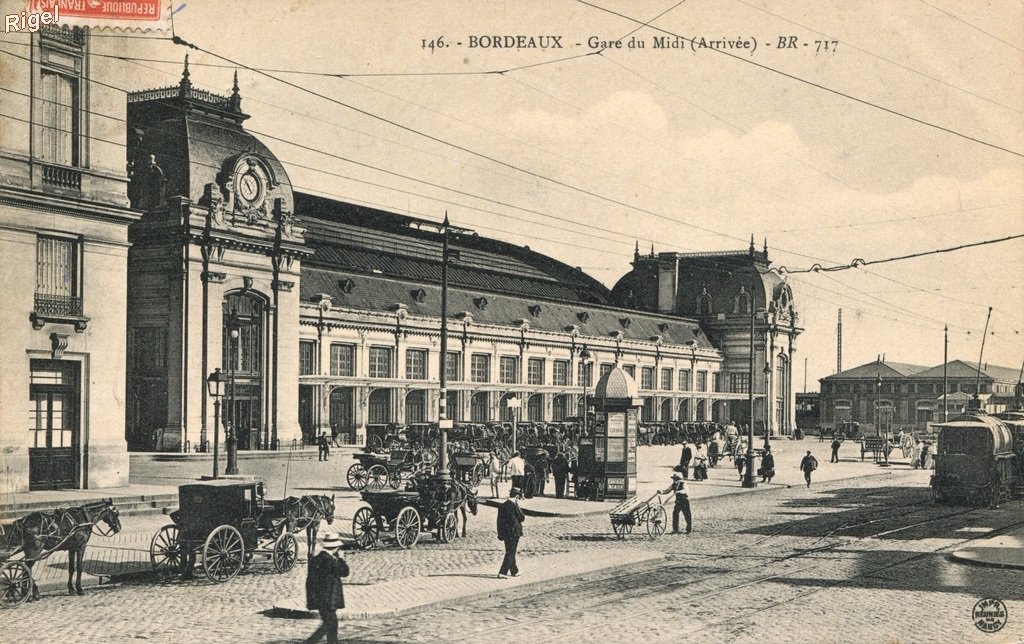 33- 146 Bordeaux - Gare du Midi - Arrivée - BR 717.jpg