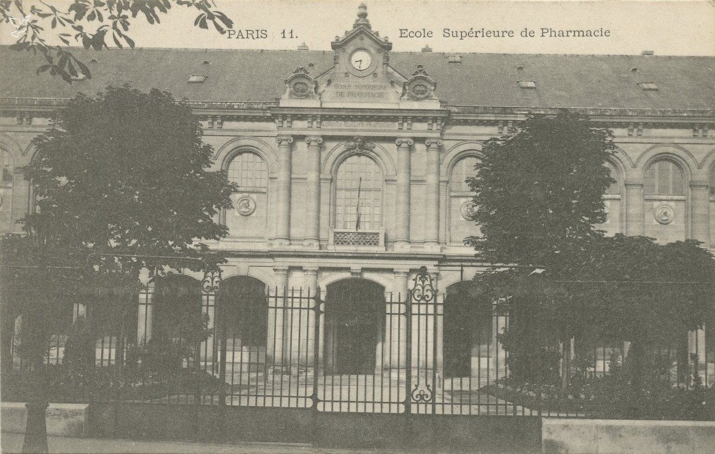 P - PARIS 11.  Ecole Supérieure de Pharmacie.jpg