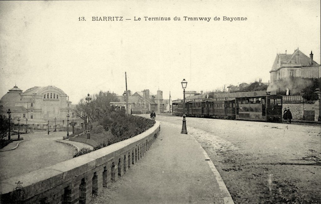 Biarritz 13 terminus du BAB 64 30-06-15.jpg