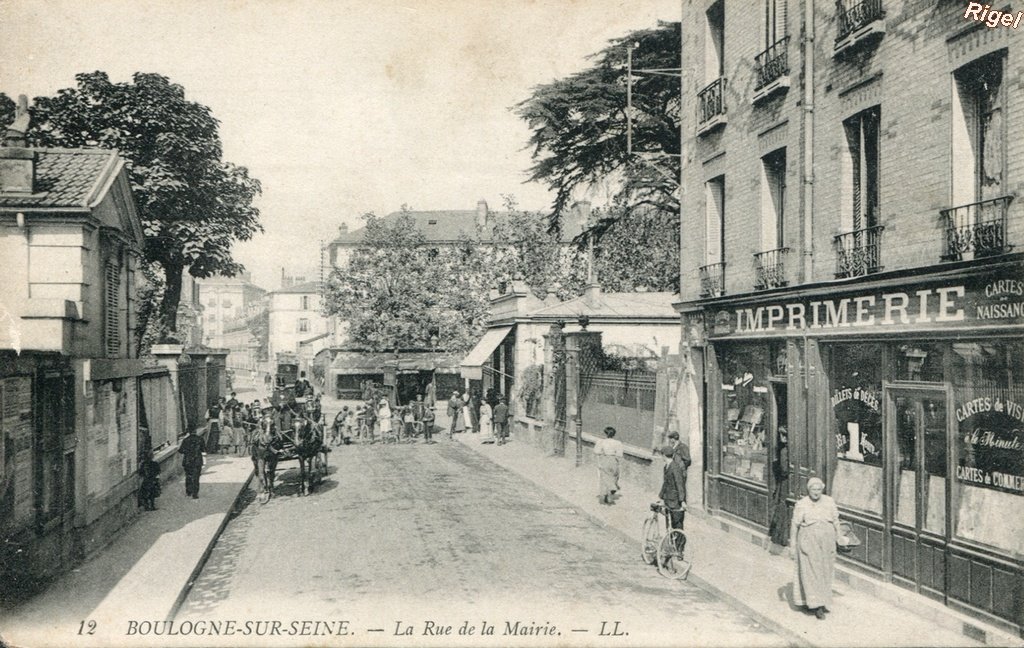 92-Boulogne-sur-Seine - La Rue de la Mairie.jpg