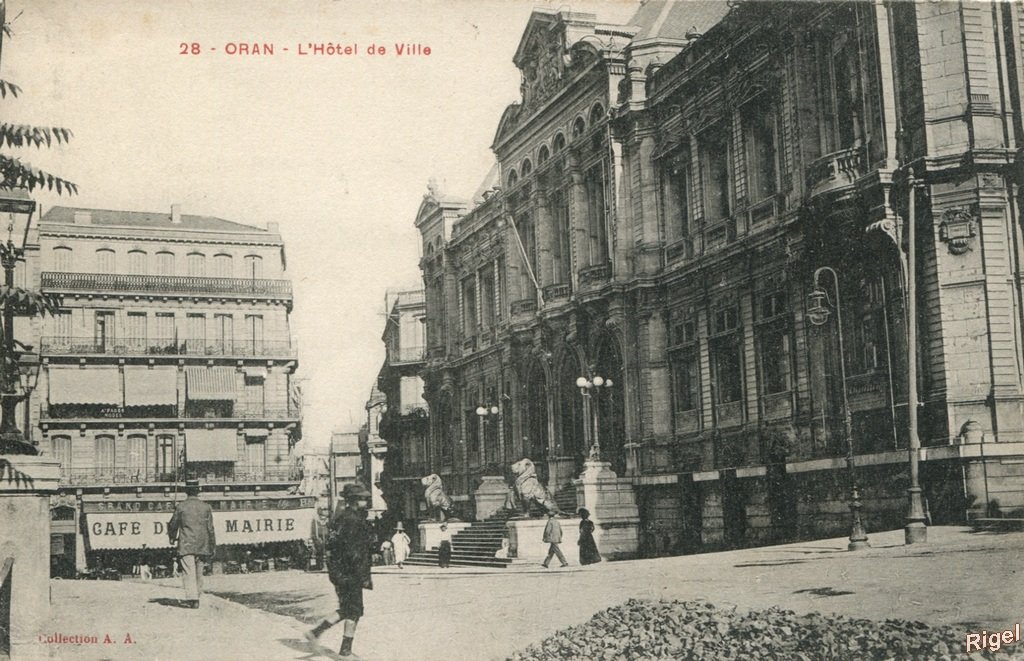 99-Algérie-Oran - Hôtel de Ville.jpg