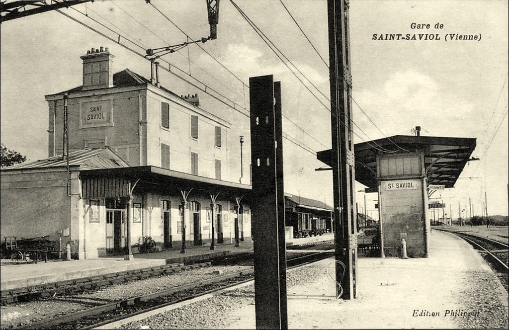 Saint-Saviol 86  10-07-15.jpg