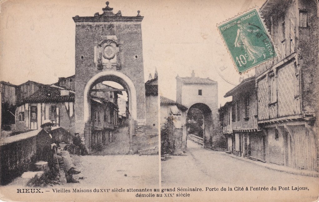 Rieux-Volvestre - Vieilles maisons XVIe siècle - Porte de la Cité.jpg