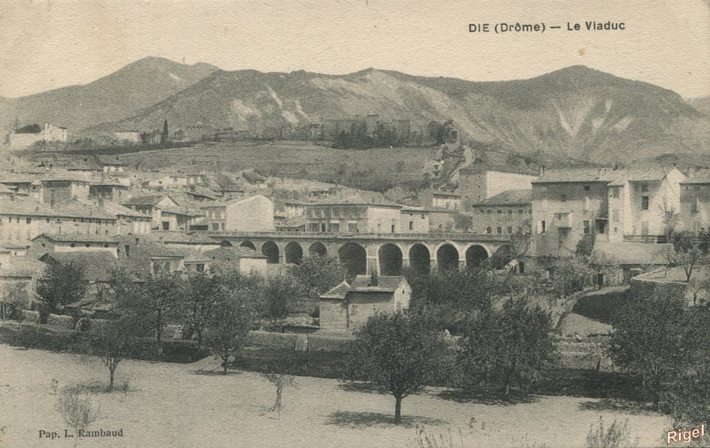 26-Die - Le Viaduc.jpg