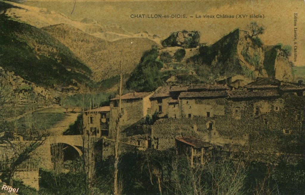 26-Chatillon-en-Diois - Le Vieux Château.jpg