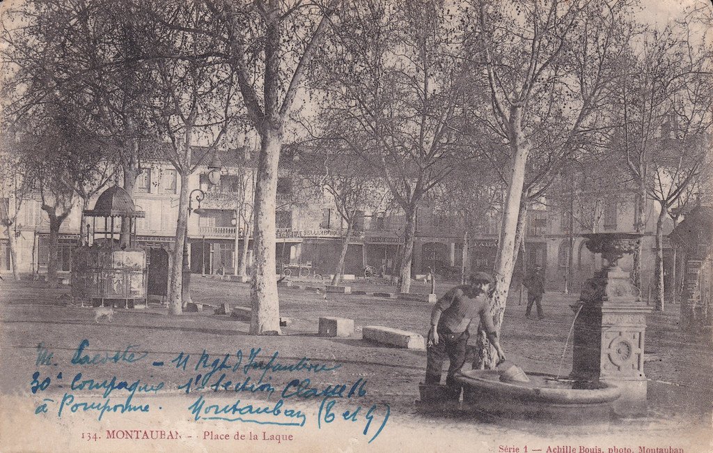 Montauban - Place de la Laque.jpg