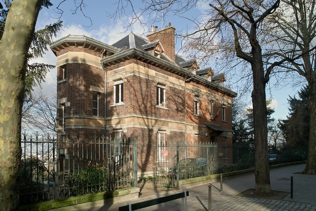 03 Parc des Buttes Chaumont Maison de Garde Chalet de l'Ingénieur.jpg