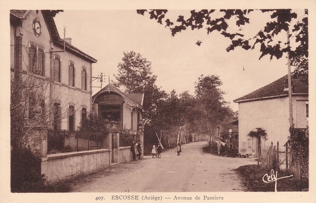 Escosse - Avenue de Pamiers.jpg