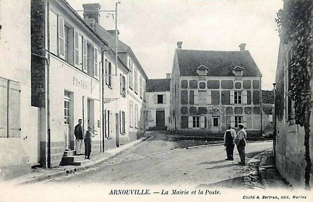 Arnouville-les-Mantes 78  10-09-12.jpg