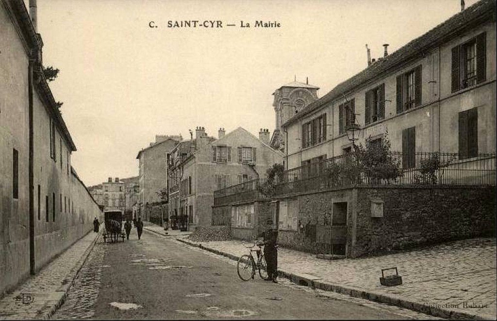 Saint-Cyr 78  4-10-12.jpg