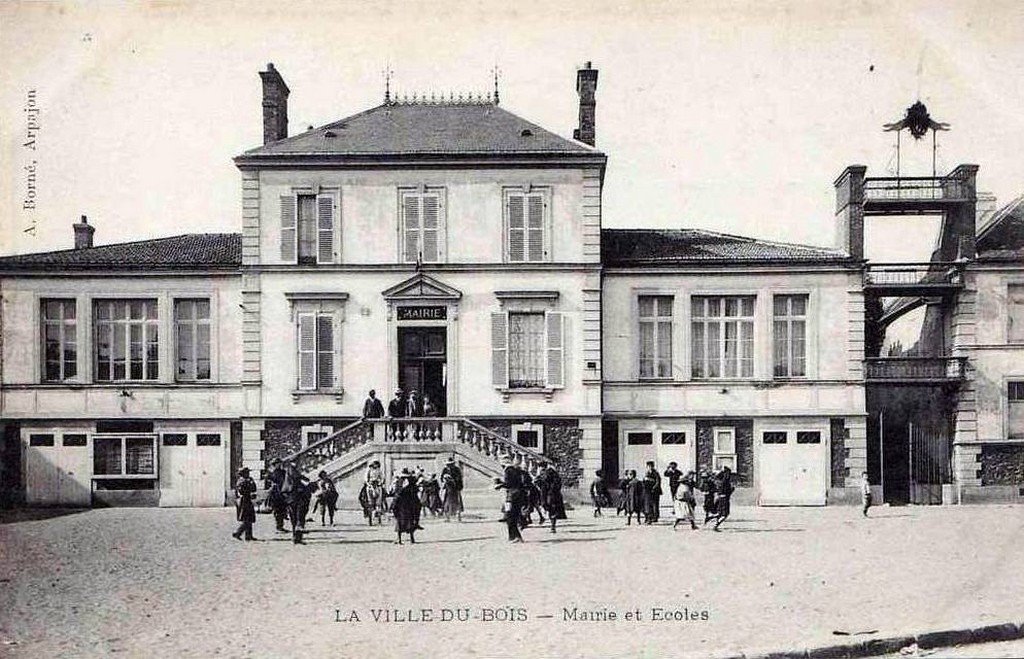 La Ville du Bois 91  9-10-12.jpg