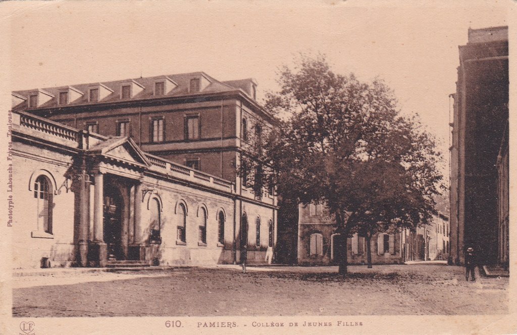 Pamiers - Collège de Jeunes Filles.jpg