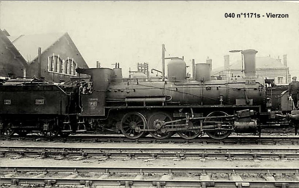 Loco PO  040 1171s Vierzon  22-08-16.jpg