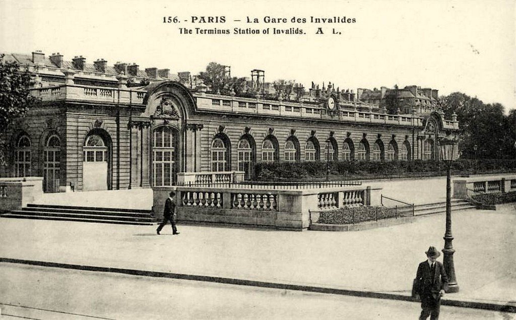 Paris-Gare des Invalides 75  1-10-14.jpg