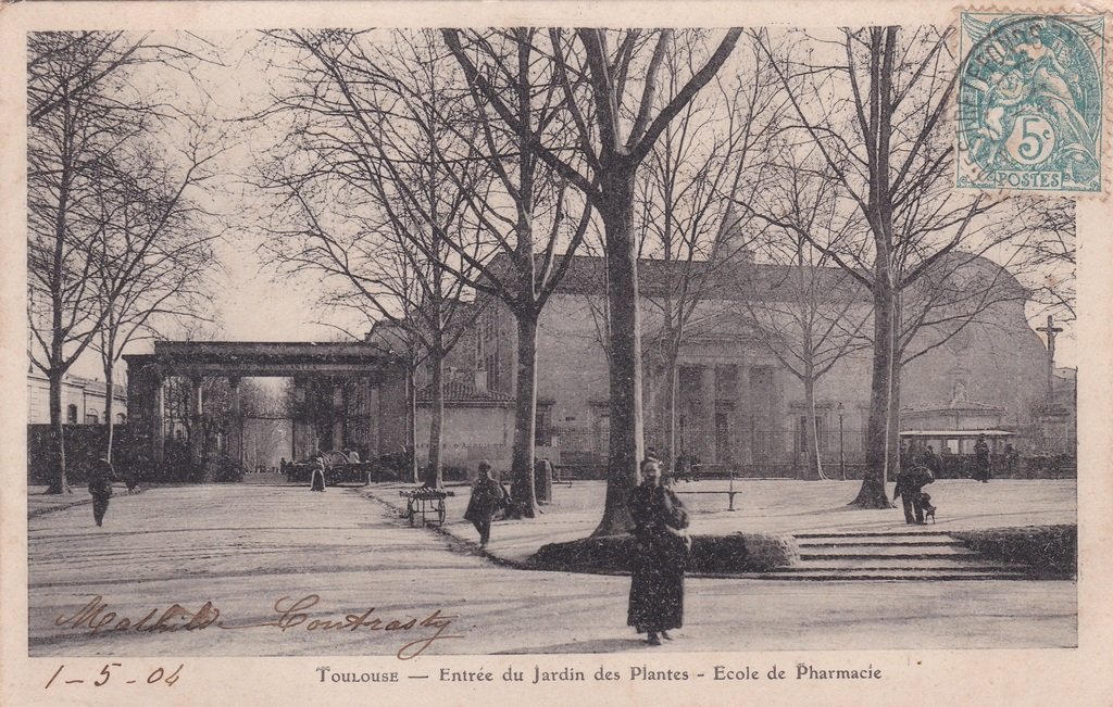 Toulouse - Entrée du Jardin des Plantes - Ecole de Pharmacie.jpg