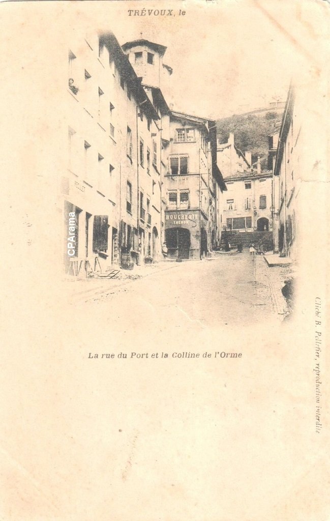 Trevoux Pelletier rue-Port.jpg