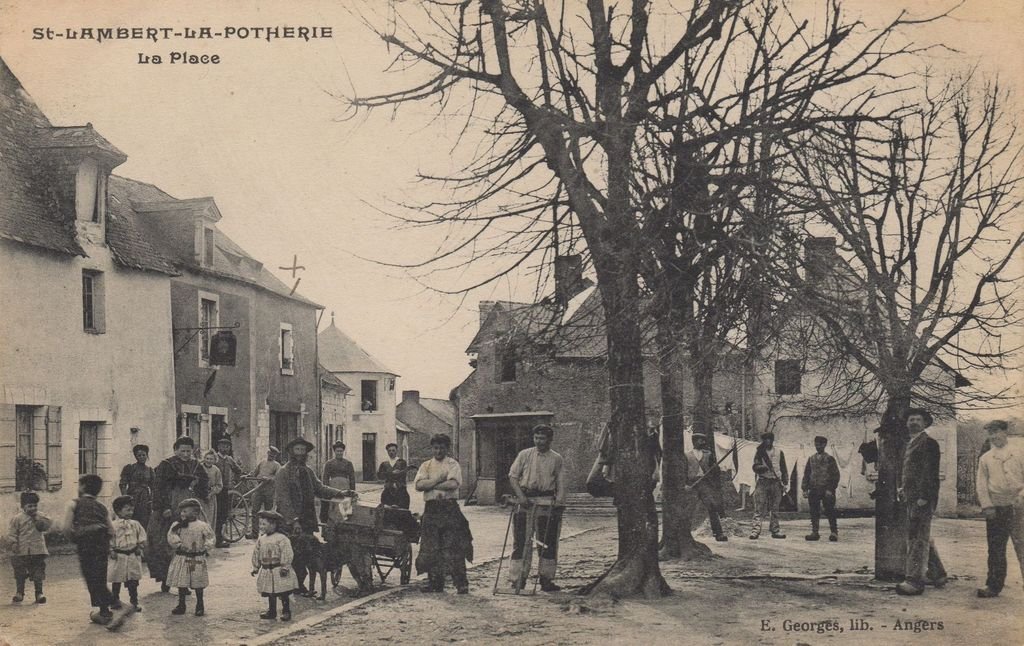 49 - ST-LAMBERT-LA- POTHERIE - La Place - E. Georges, lib. - 09-02-22.jpg