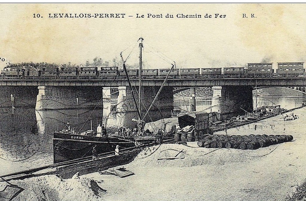 Levallois-Perret 92 1-01-18.jpg