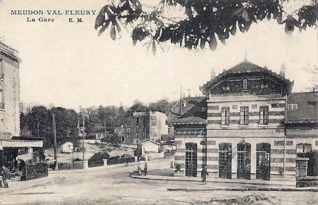 Meudon-Val-Fleury 92  6-07-14.jpg