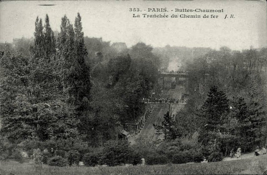 Paris-Buttes-Chaumont 75  28-05-13.jpg