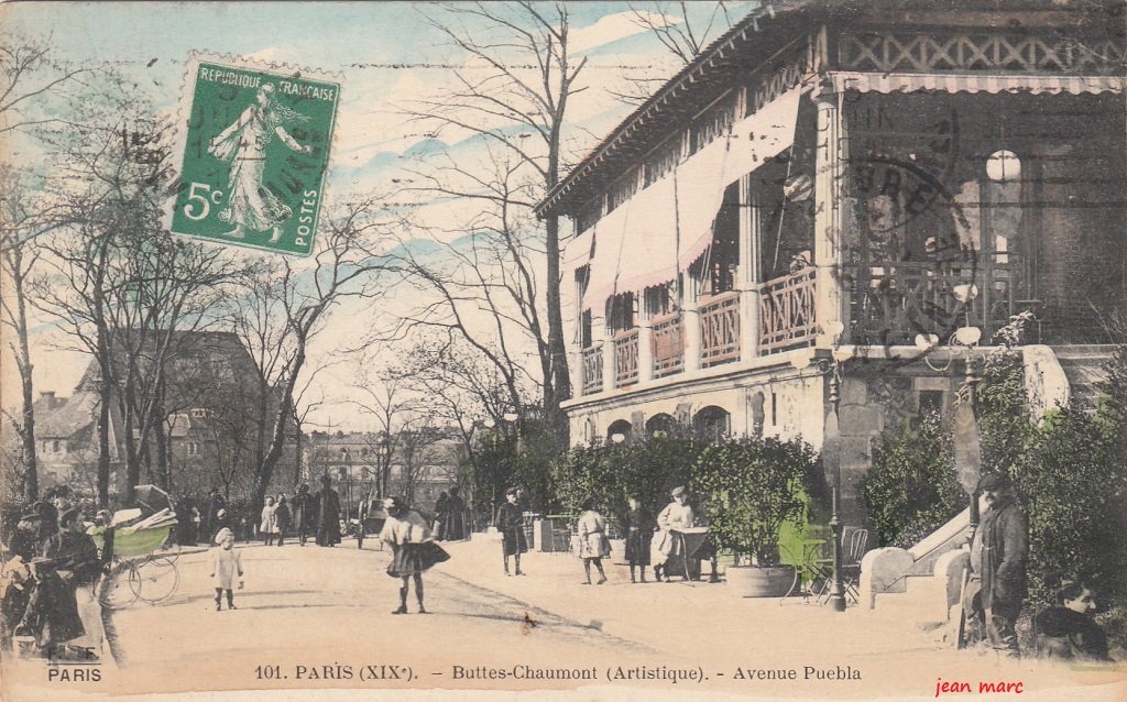 Buttes Chaumont - Avenue Puebla (1916).jpg