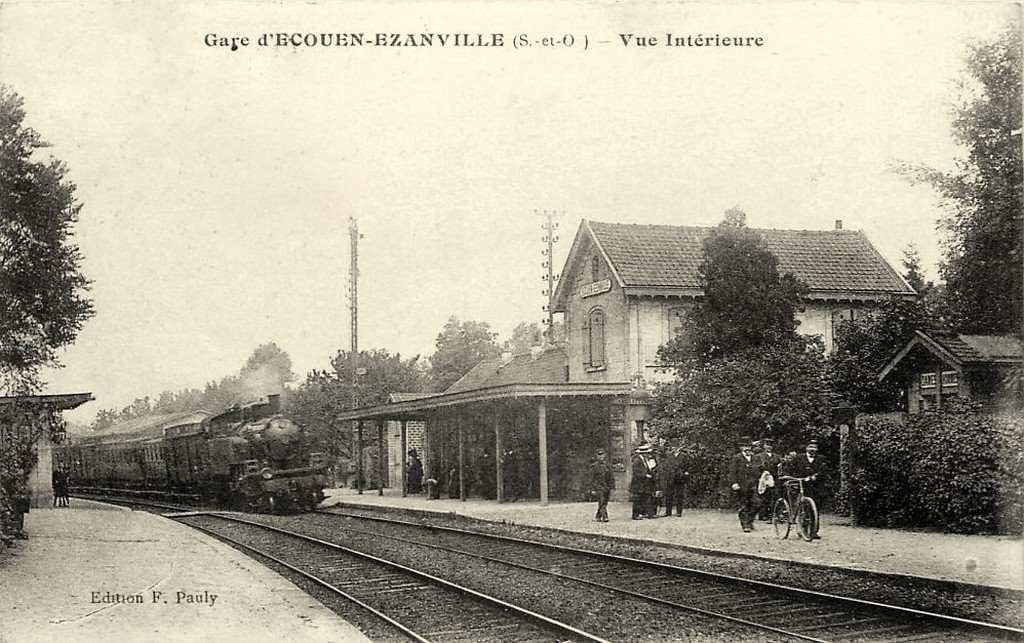 Ecouen-Ezanville 95  20-07-14.jpg