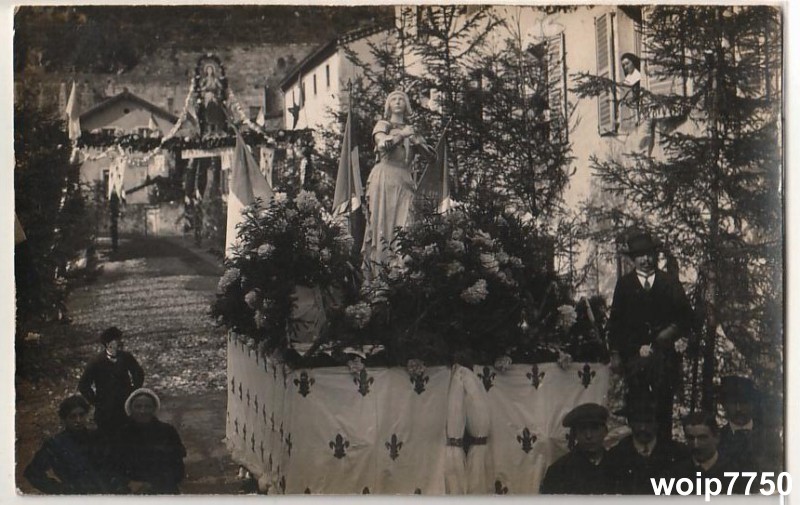 Procession Jeanne d Arc d.JPG
