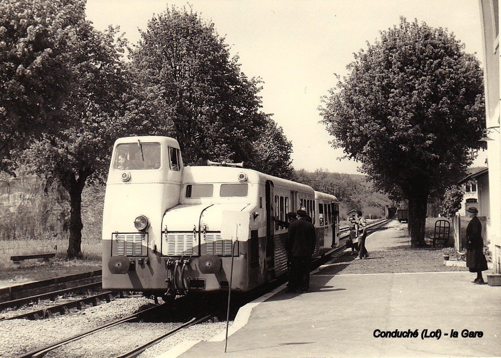 Bouziès-Conduché Bouziès 3 Mai 1958 46  20-6-13.jpg